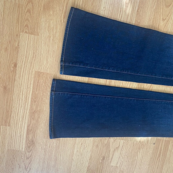 J Brand Bootcut Jeans Size 27 - Picture 3 of 9